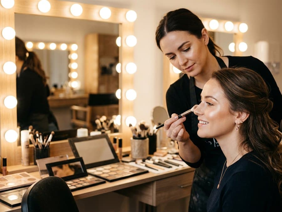 Maquillaje para eventos en Esplendor Tui